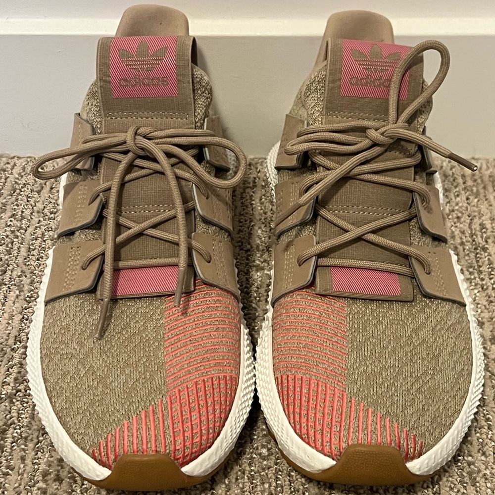 Men’s Adidas Propheres-size 9